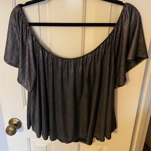 Ecoté off the shoulder crop top. Size L